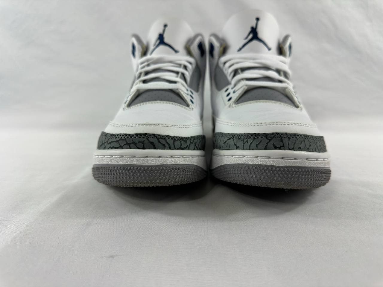Nike Nike Air Jordan 3 Retro 'Midnight Navy' CT8532-140 Size US 10 / EU 43 - 4 Thumbnail