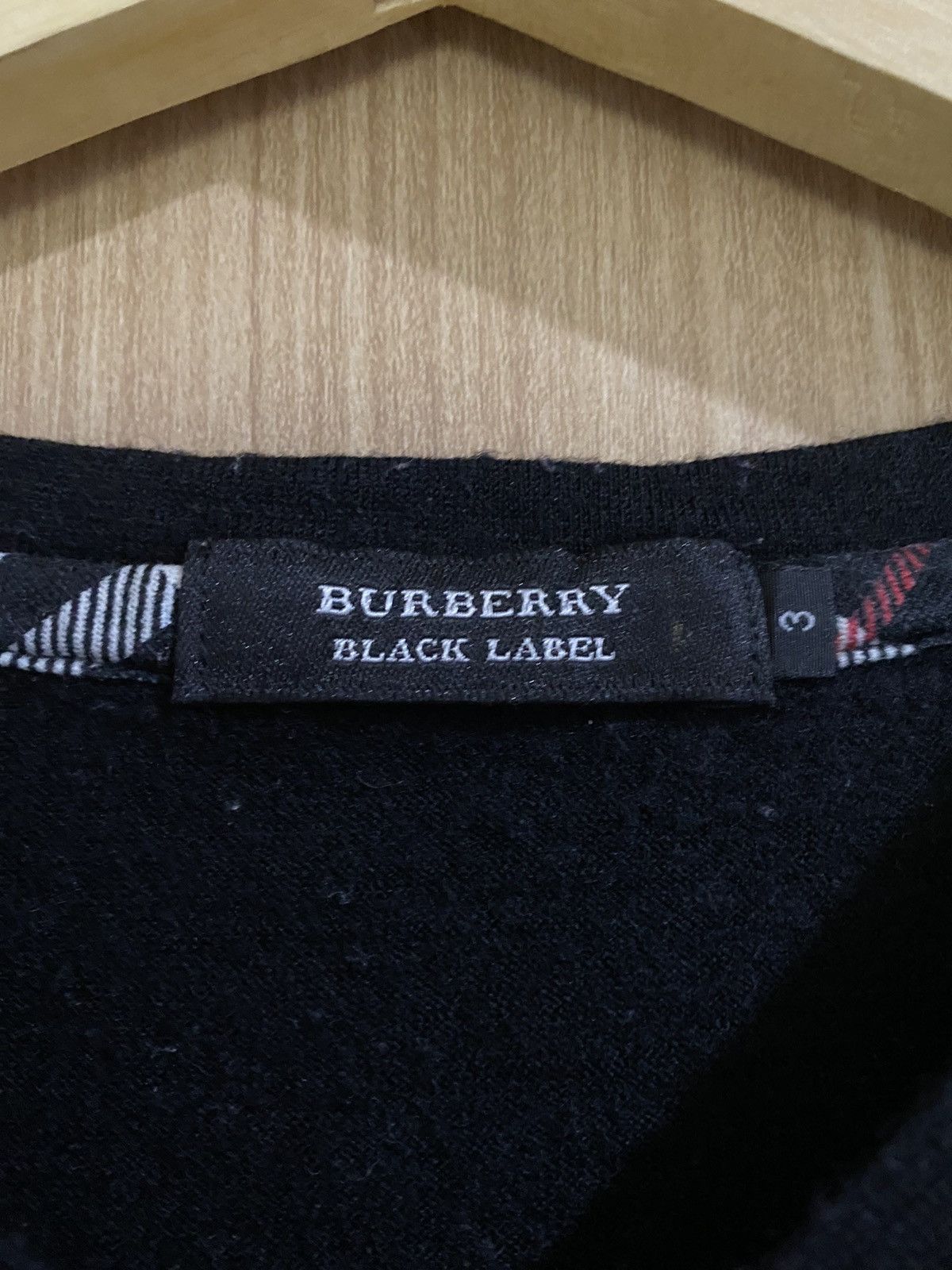 Burberry Burberry black label japan embroidery logo classic 100% wool Size US M / EU 48-50 / 2 - 6 Thumbnail