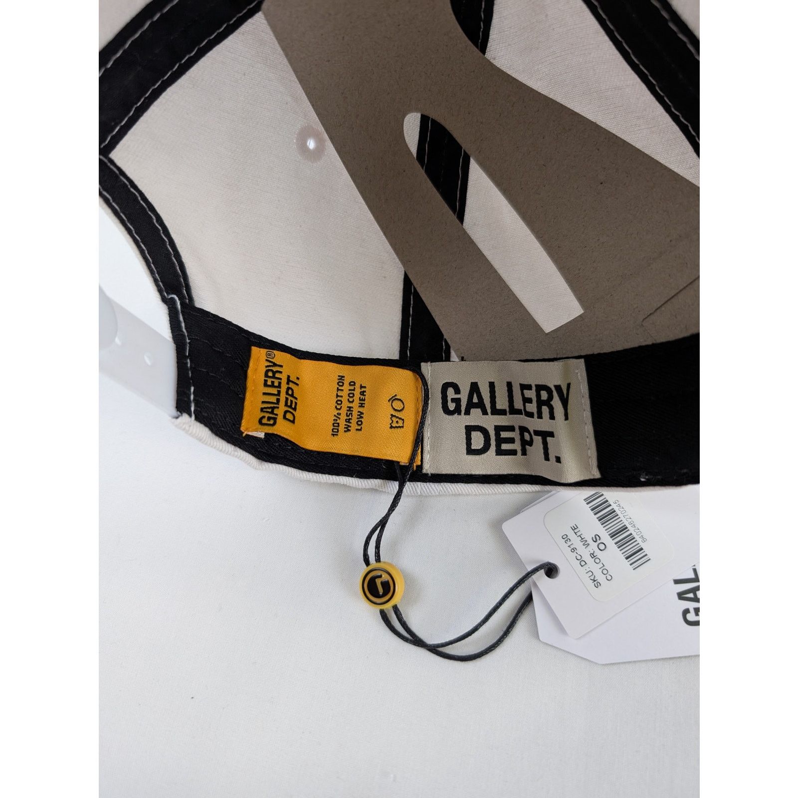 Gallery Dept. o1rshd1 Size: OS / Dept Logo Cap / Hat in White Size ONE SIZE - 7 Thumbnail