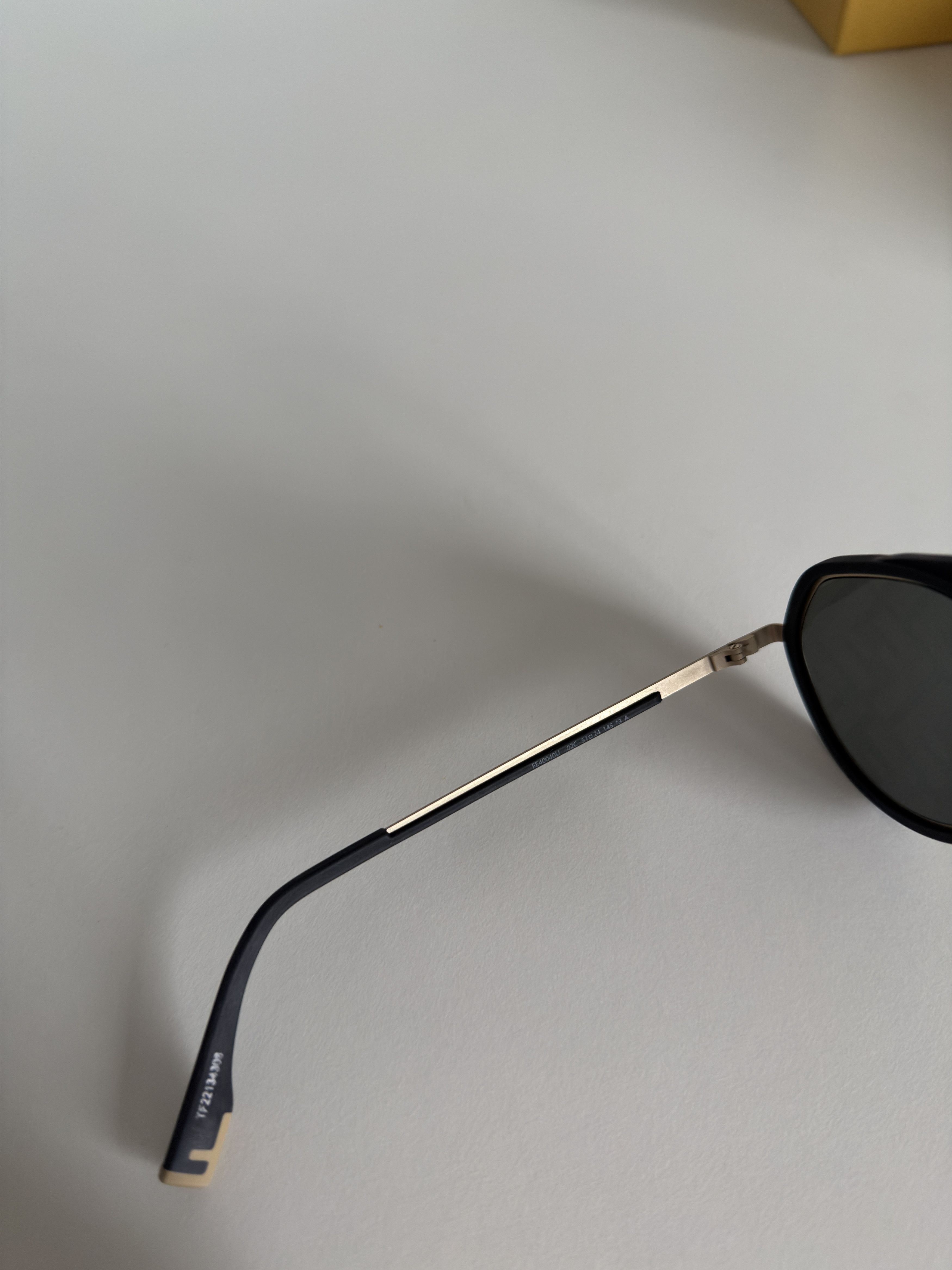 Fendi Fendi Sunglasses Size ONE SIZE - 8 Thumbnail