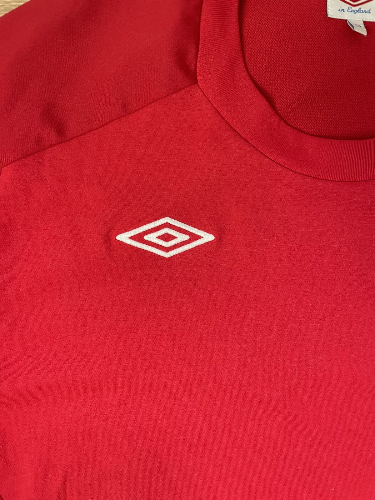 Umbro England 2010/2011 Away Football Shirt Soccer Jersey Size US XXL / EU 58 / 5 - 4 Thumbnail