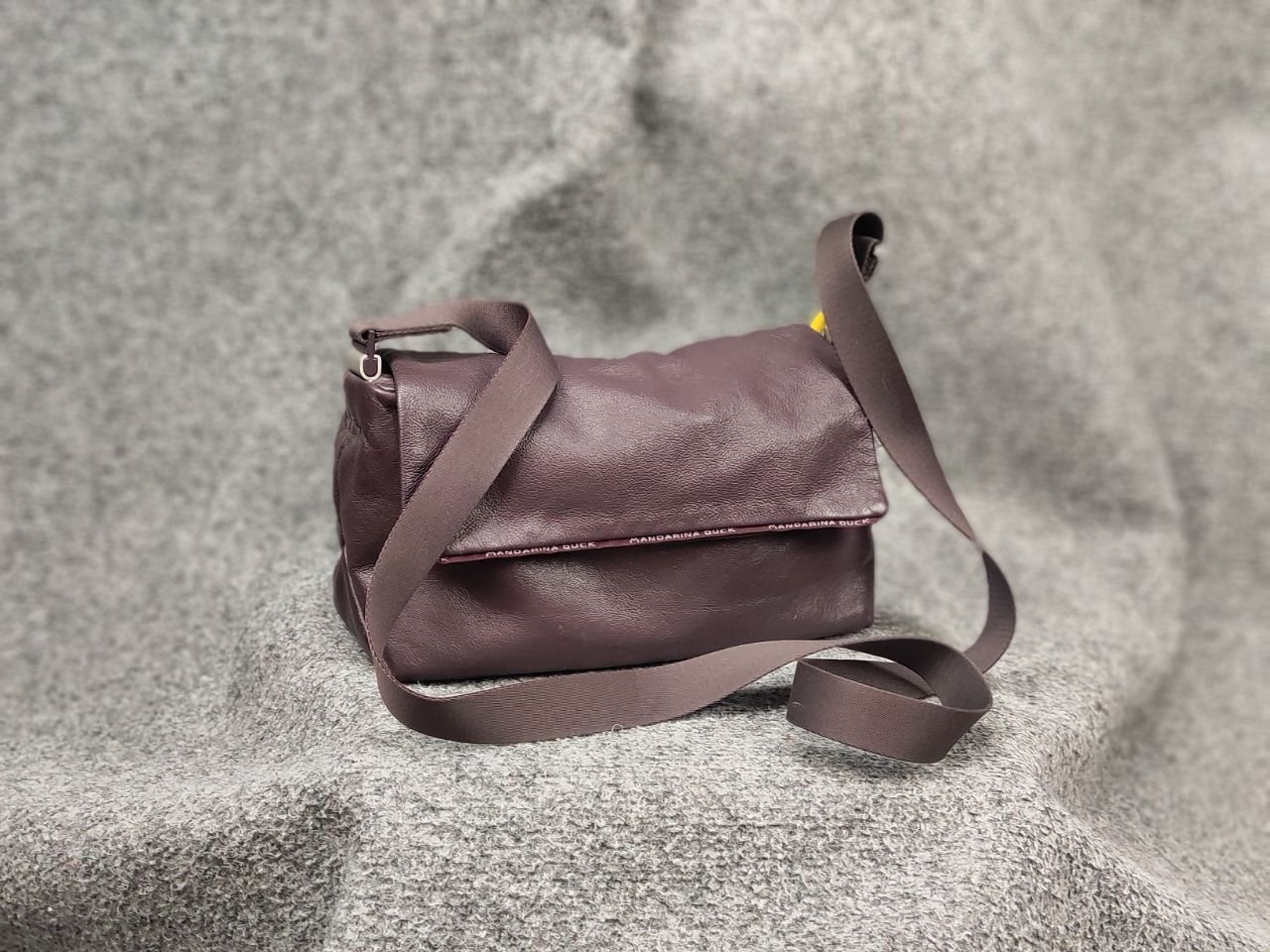 Mandarina Duck Mandarin Duck Design Dark purple leather Crossbody Bag Size ONE SIZE - 17 Thumbnail