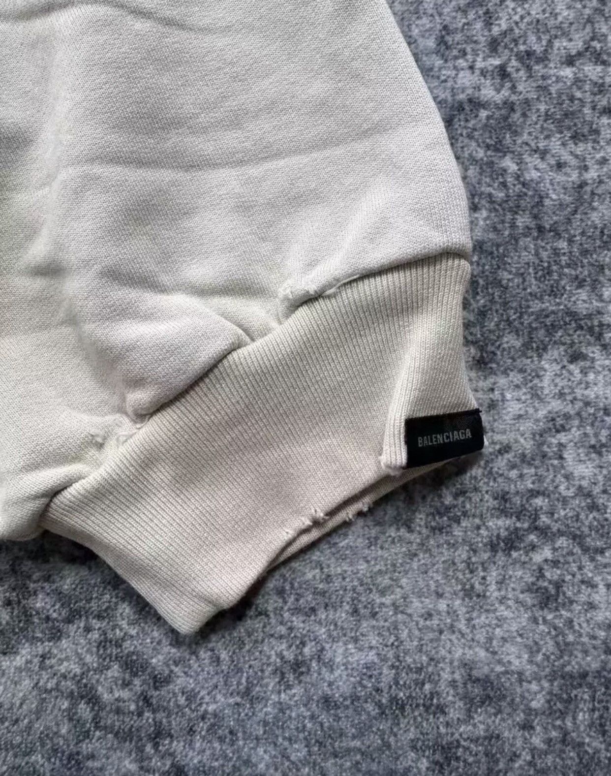 Balenciaga Balenciaga beige Be Nice hoodie 2412-Nextarrow Size US L / EU 52-54 / 3 - 4 Thumbnail