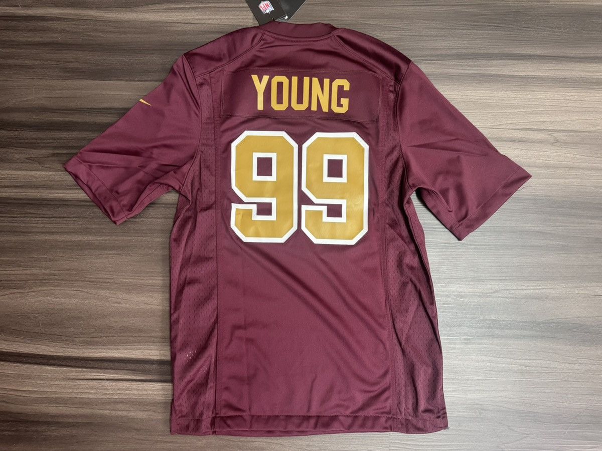 Nike Nike Washington Commanders Chase Young #99 Home Jersey Size US S / EU 44-46 / 1 - 8 Thumbnail