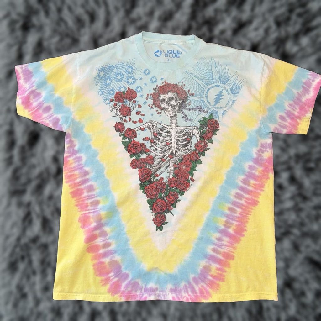 Liquid Blue Grateful Dead Bertha Skeletons Roses T Shirt XL Liquid Blue Tie Dye Multicolor Crew Neck Short Sleeve Mens Size US XL / EU 56 / 4 - 1 Thumbnail