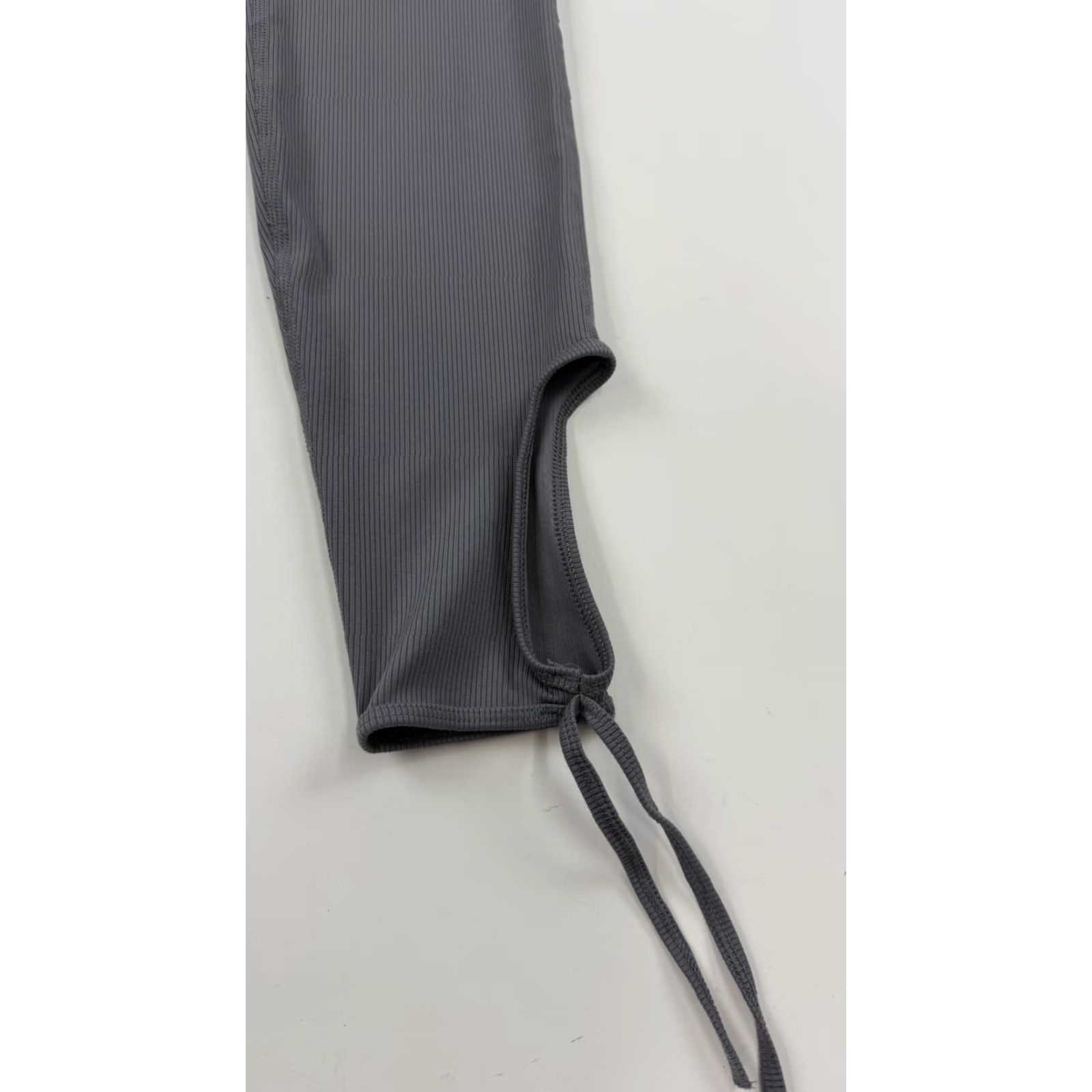 Nike Nike Dri-Fit Pants Womens Medium Gray Ribbed High Waist Stirrup Tights BV4568-056 Size 32" / US 10 / IT 46 - 2 Thumbnail