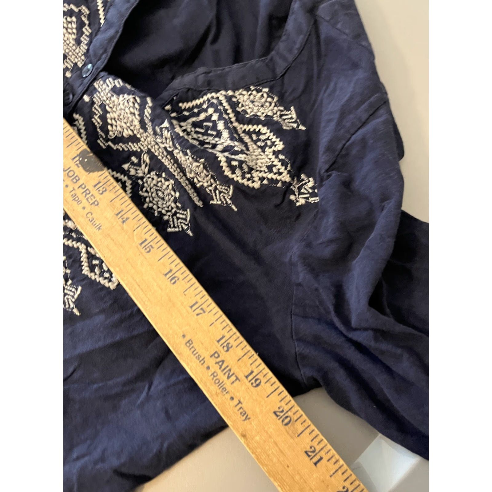 Style & Co VINTAGE Style & Co Blue Long Sleeve Henley T-Shirt XL Paisley Graphic Womens Size XL / US 12-14 / IT 48-50 - 5 Thumbnail
