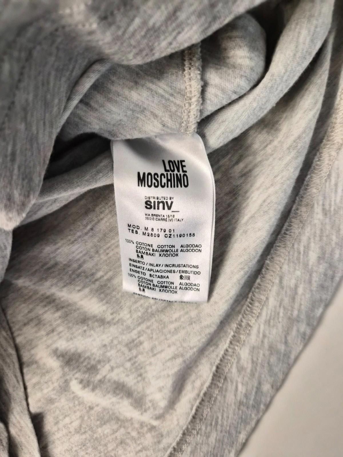Other Love Moschino Men’s Polo Shirt L Grey White Collar Rock Logo Size US L / EU 52-54 / 3 - 4 Thumbnail