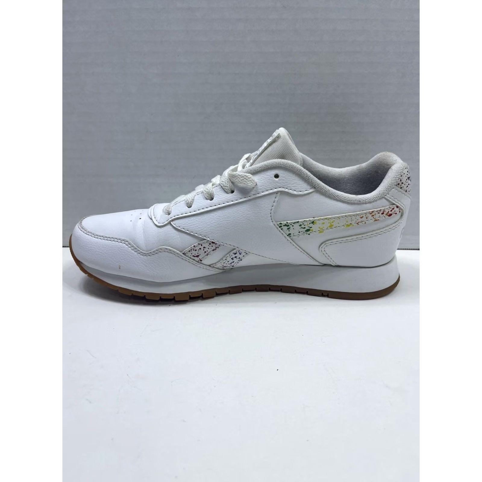 Reebok Reebok Women's Size 9 White Sneaker Paint Splatter Stripe Classic Size US 9 / IT 39 - 7 Thumbnail