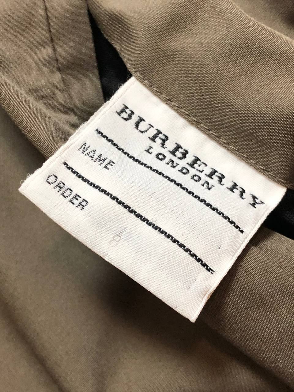 Burberry Raincoat vintage Burberry Y2K luxury Streetwear Size US M / EU 48-50 / 2 - 3 Thumbnail