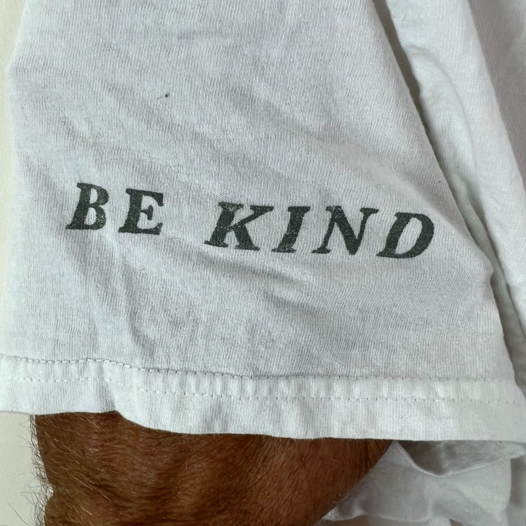 Disney Be Kind Disney Crop Top Womens Size XL White Graphic Tee Size XL / US 12-14 / IT 48-50 - 3 Thumbnail