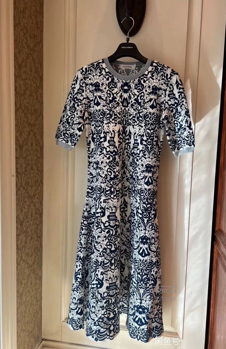 Valentino Valentino Blue and white porcelain dress Size L / US 10 / IT 46 - 4 Thumbnail