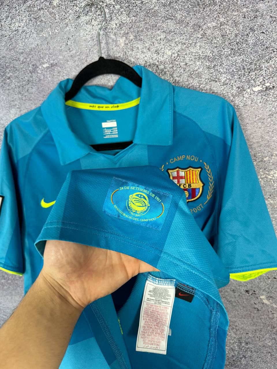 Nike Vintage FC Barcelona 2007/08 Nike Soccer Jersey Size US S / EU 44-46 / 1 - 10 Thumbnail