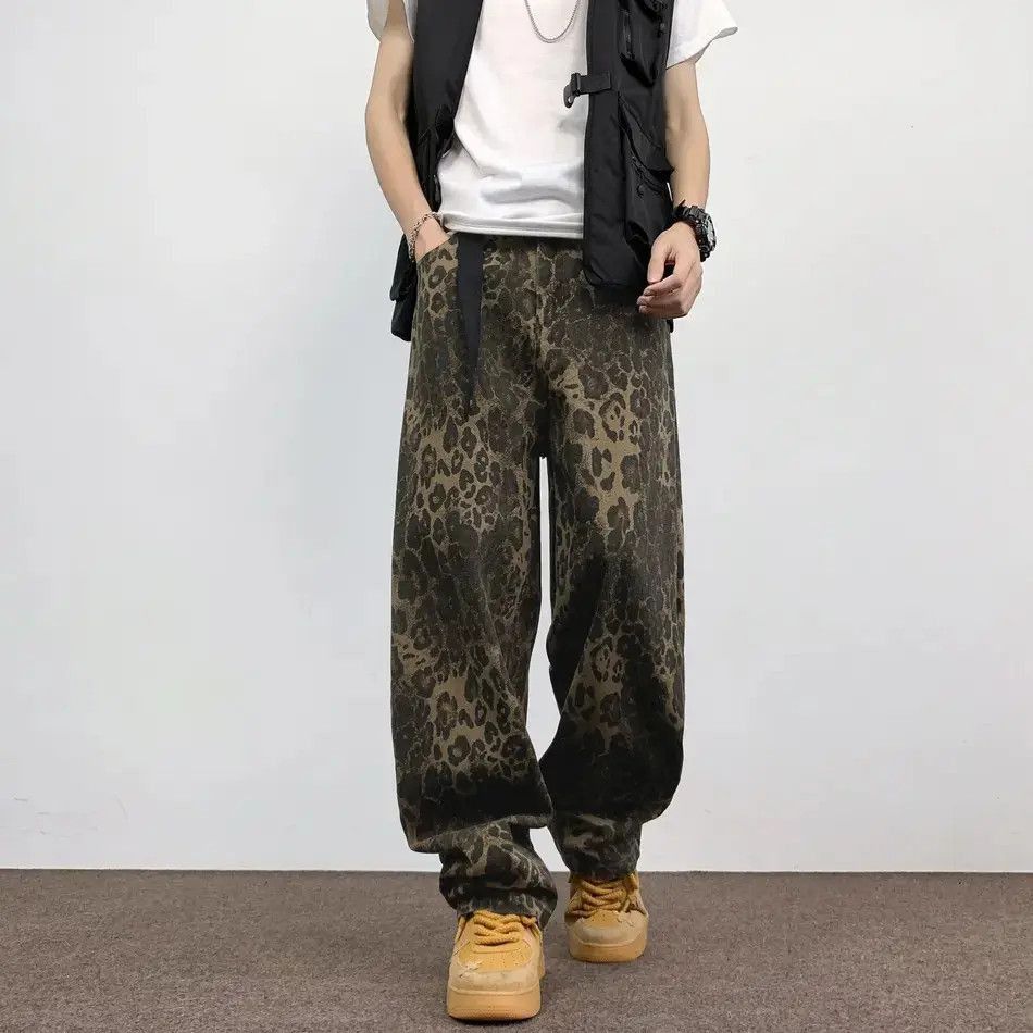 Japanese Brand Retro loose straight leg wide leg slightly flared jeans Size US 32 / EU 48 - 4 Thumbnail