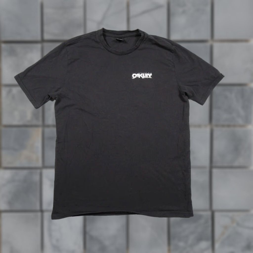Oakley Oakley Shirt Men Medium Black Short Sleeve Crewneck Graphic Tee Motorcycle All Seasons Mens Size US M / EU 48-50 / 2 - 1 Thumbnail
