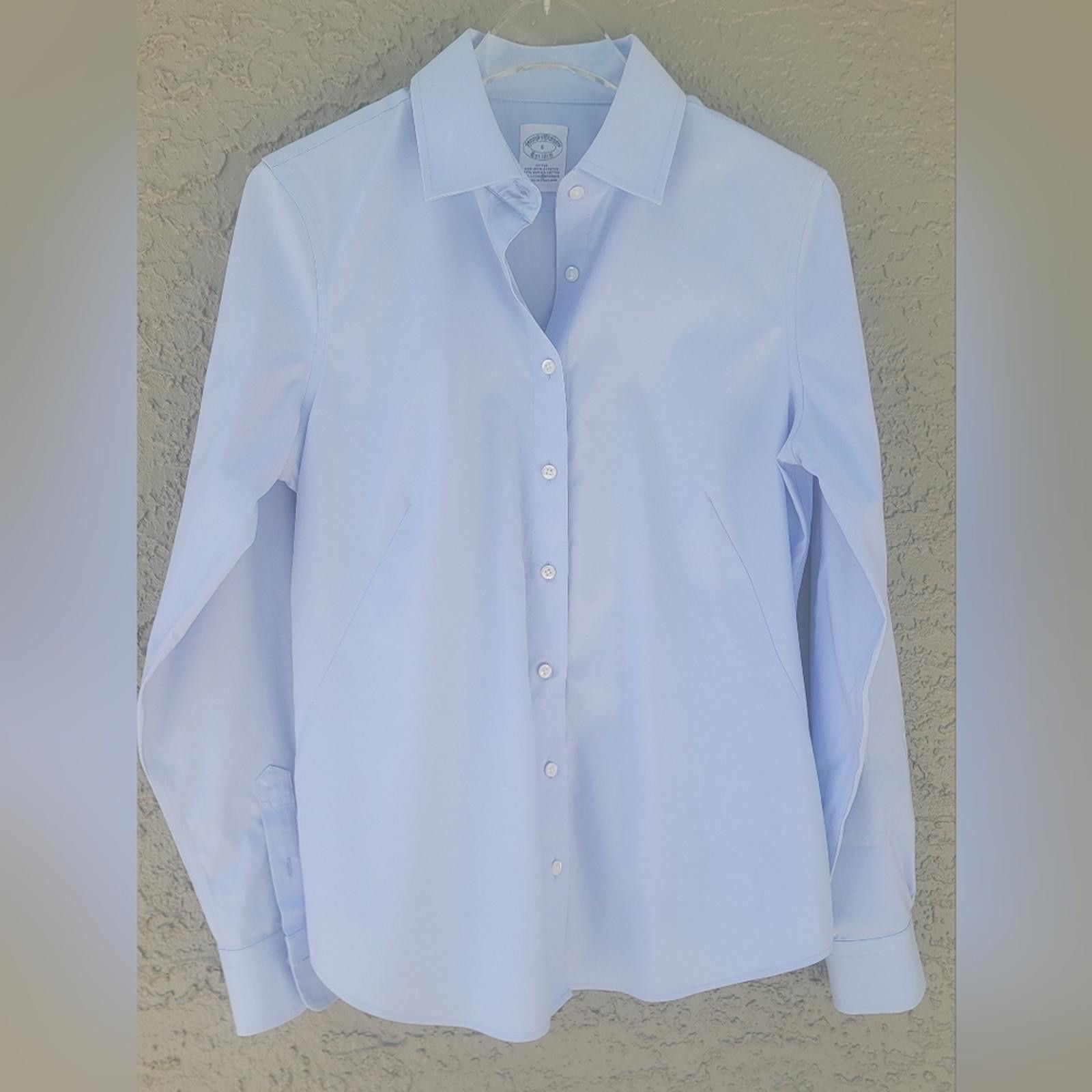 Brooks Brothers Brooks Brothers Light Blue Button Down Shirt Size M / US 6-8 / IT 42-44 - 5 Thumbnail