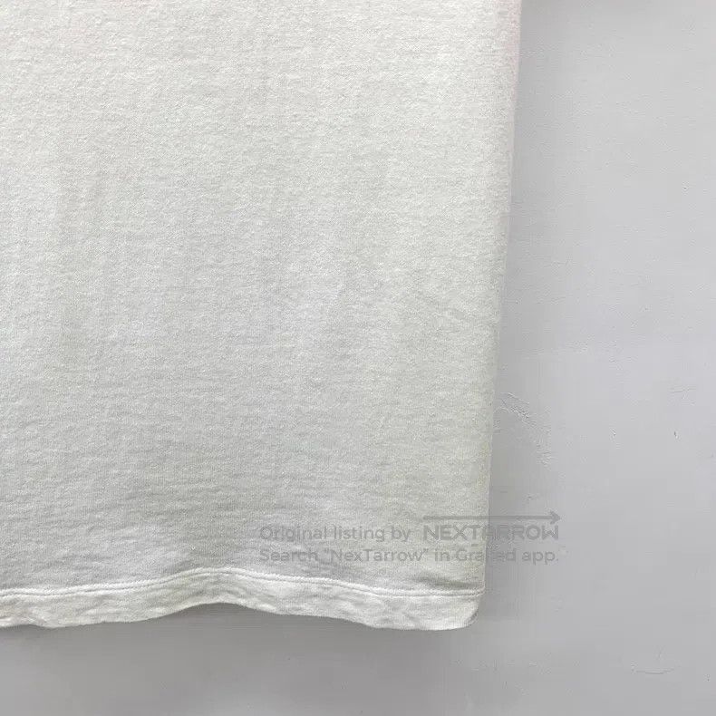 Louis Vuitton Louis Vuitton 23 white logo chain design cotton crew neck Size US M / EU 48-50 / 2 - 4 Thumbnail