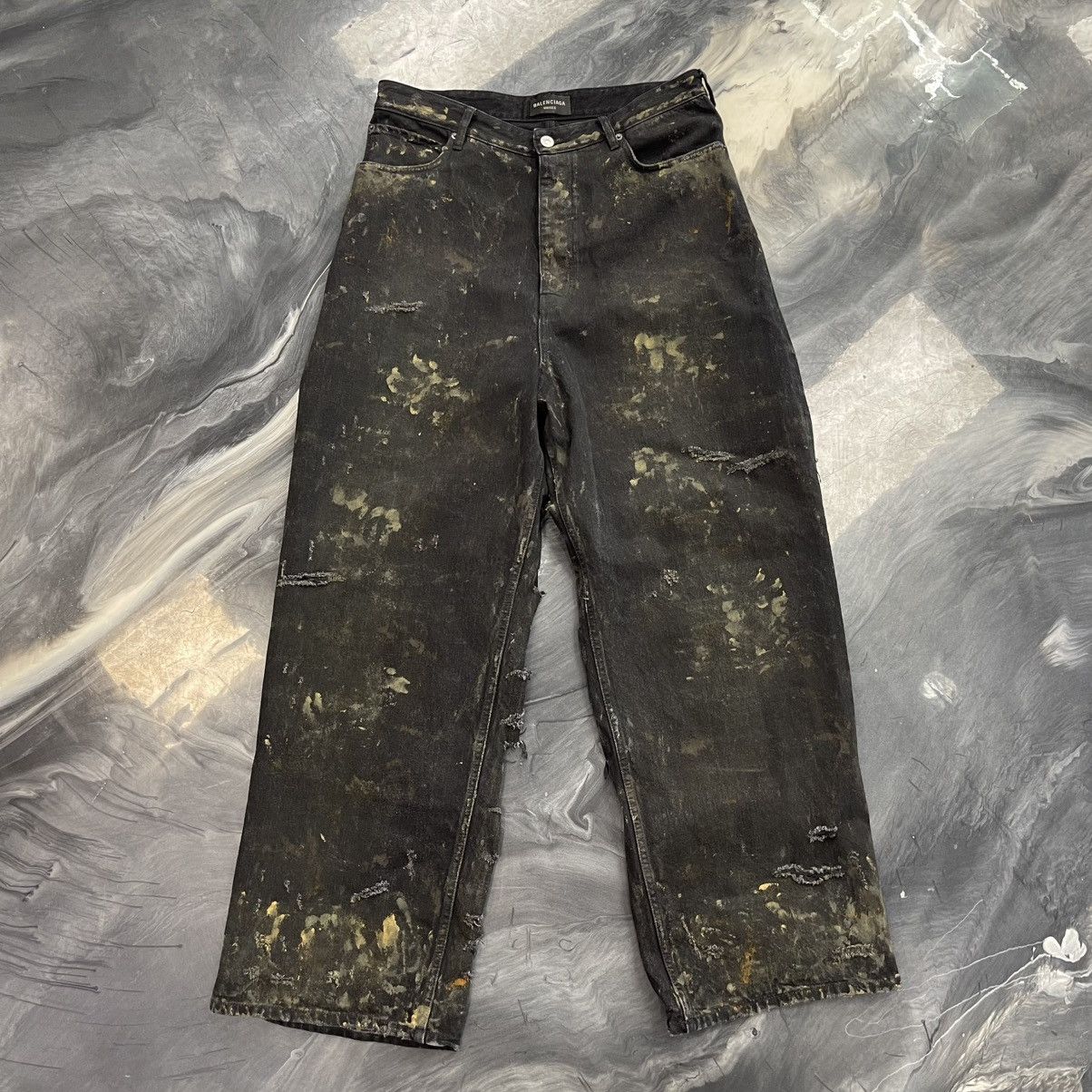 Balenciaga Balenciaga Mud Show Destroyed Denim Jeans Size US 36 / EU 52 - 1 Thumbnail