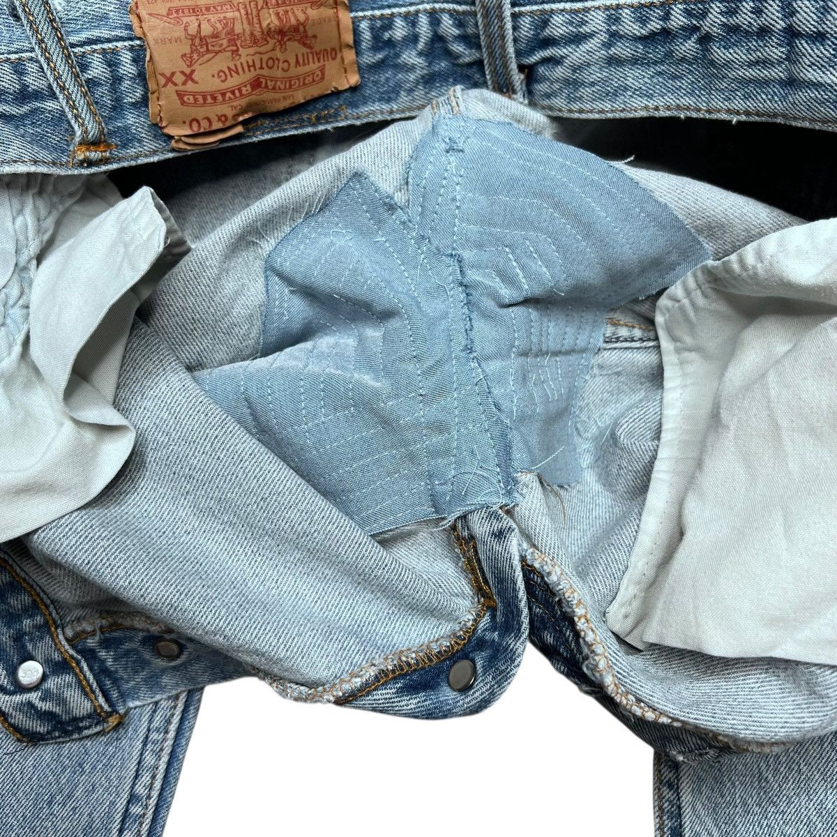 Levi's Vintage 1990s Levi’s 501 Button Fly Made In USA Denim Jeans Size US 32 / EU 48 - 6 Thumbnail