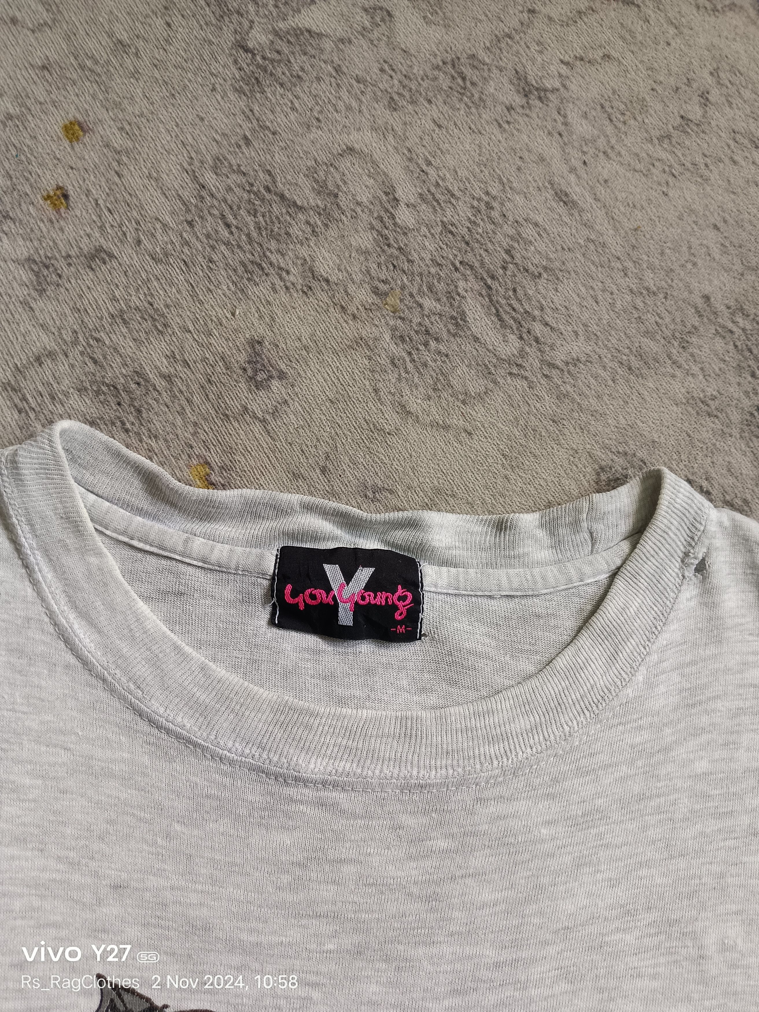 Vintage Vintage Animal Turpedo Tee Size US L / EU 52-54 / 3 - 4 Thumbnail