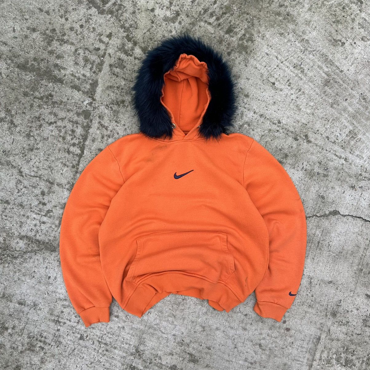 If Six Was Nine Vintage Custom Nike Hoodie Centre Logo Size L Y2K 00s USA Size US L / EU 52-54 / 3 - 1 Thumbnail