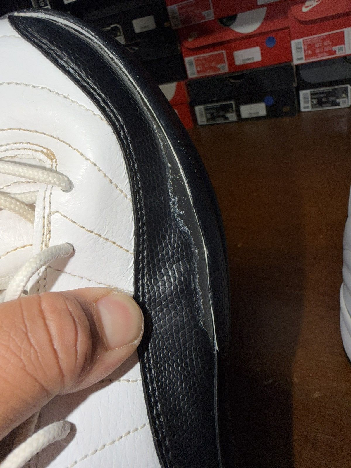 Nike Air Jordan 12 Retro GS Taxi 2013 size 6Y Size US 6 / EU 39 - 10 Thumbnail