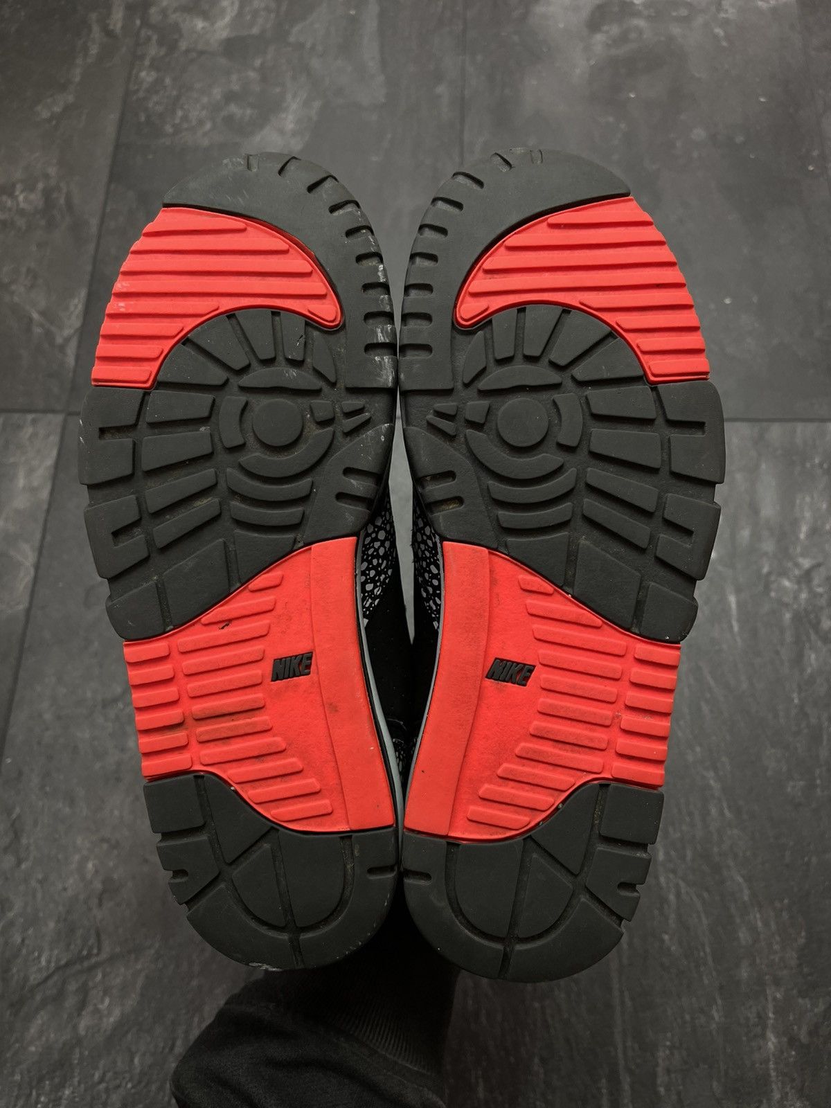 Nike × Streetwear × Vintage Nike Air Trainer 1 Low ST Black Safari Laser Crimson Size US 7 / EU 40 - 13 Thumbnail