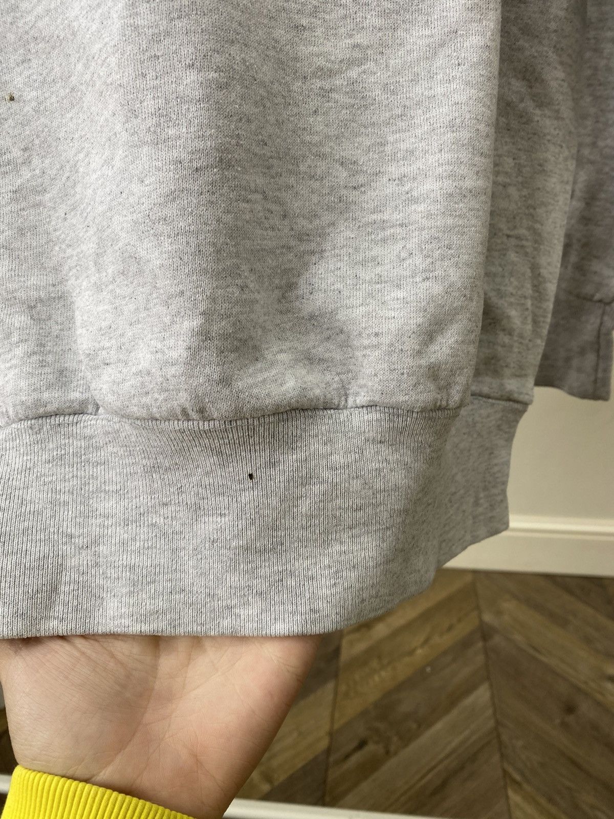 Other Vintage USA Basketball 90s sweatshirt Size US L / EU 52-54 / 3 - 14 Thumbnail
