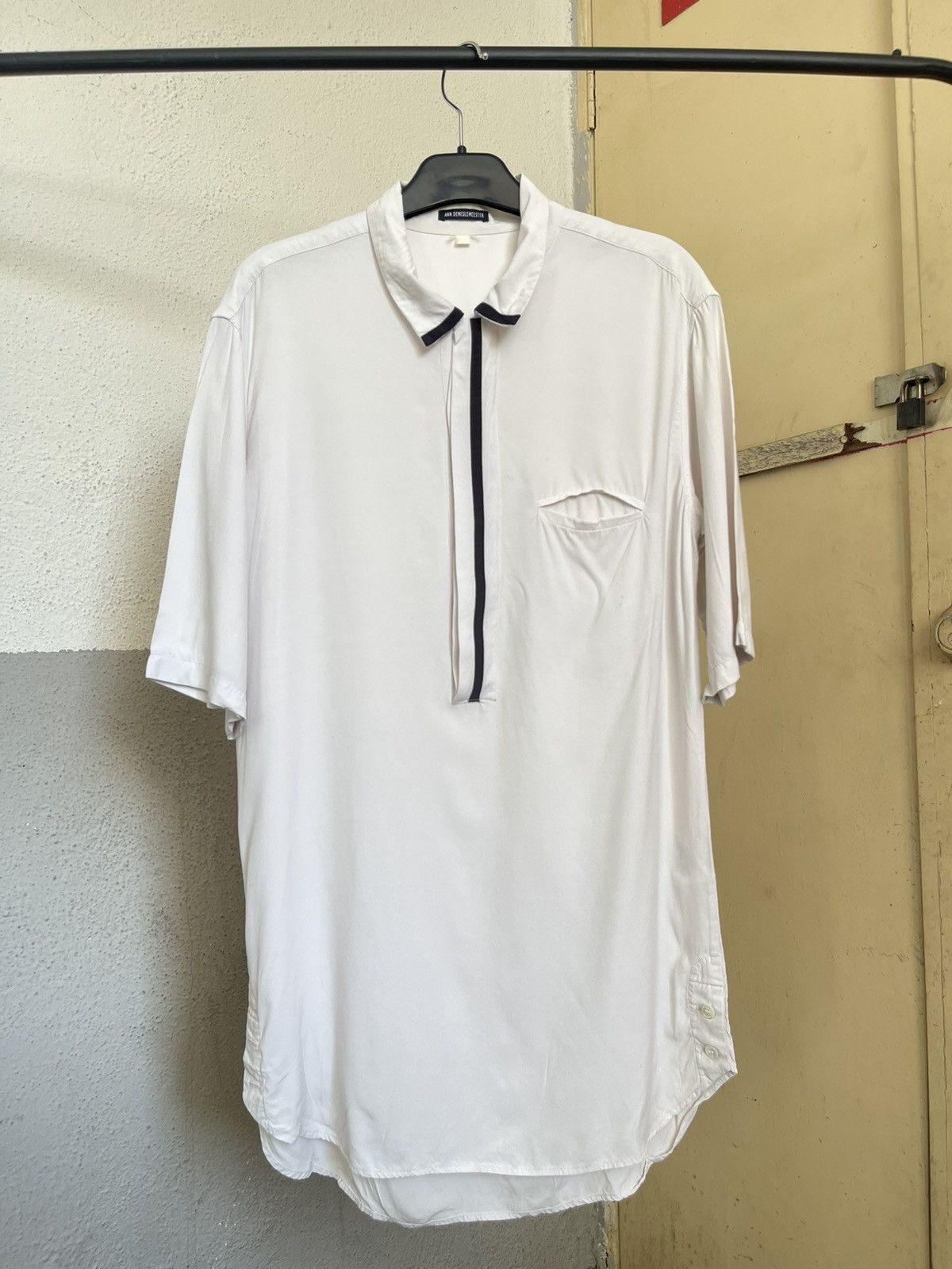 Ann Demeulemeester Ann Demeulemeester White Rayon Pocket Button Shirt Mainline Size US M / EU 48-50 / 2 - 1 Thumbnail