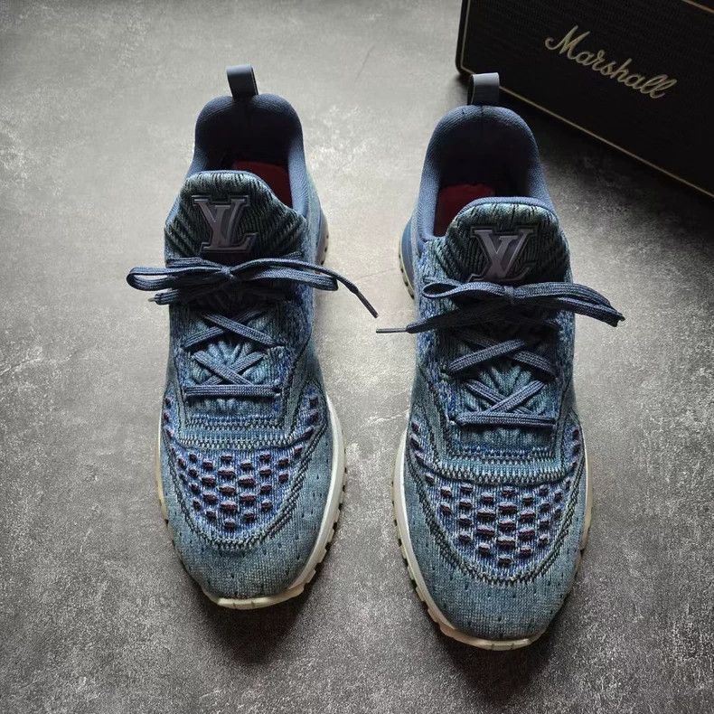Louis Vuitton louis vuitton blue knit sports sneakers-dmc Size US 9 / EU 42 - 1 Thumbnail
