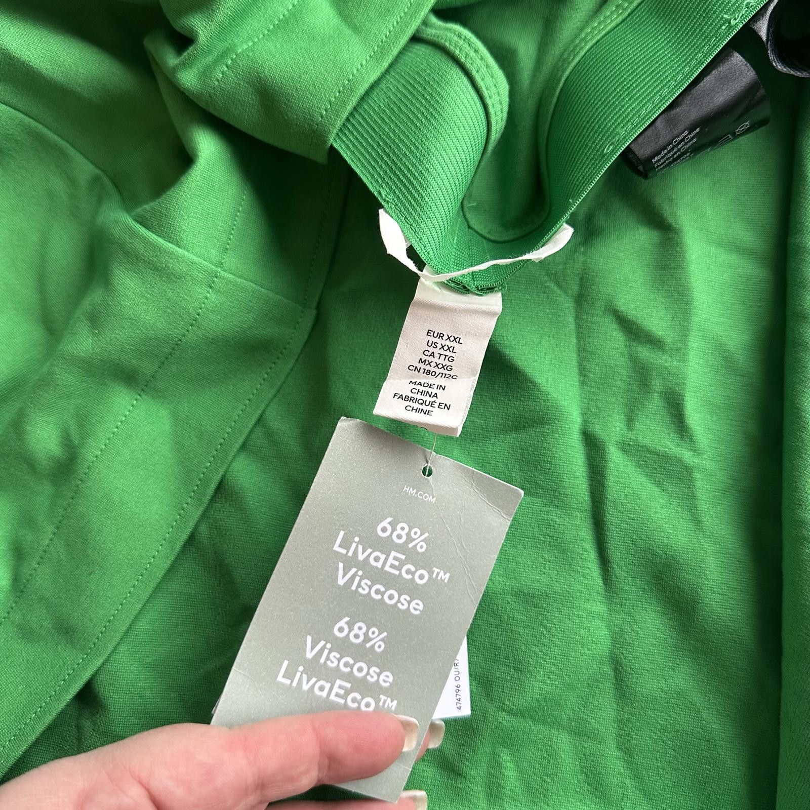 H&M H&M skirt Size 42" / US 20 - 2 Thumbnail