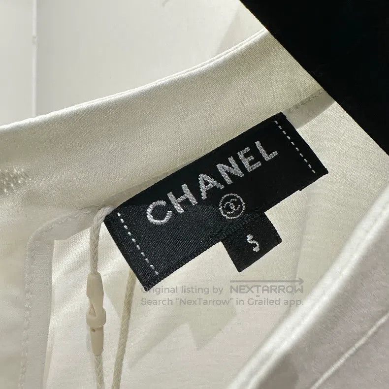 Chanel Chanel Solid color Logo button short-sleeved dress Size S / US 4 / IT 40 - 3 Thumbnail