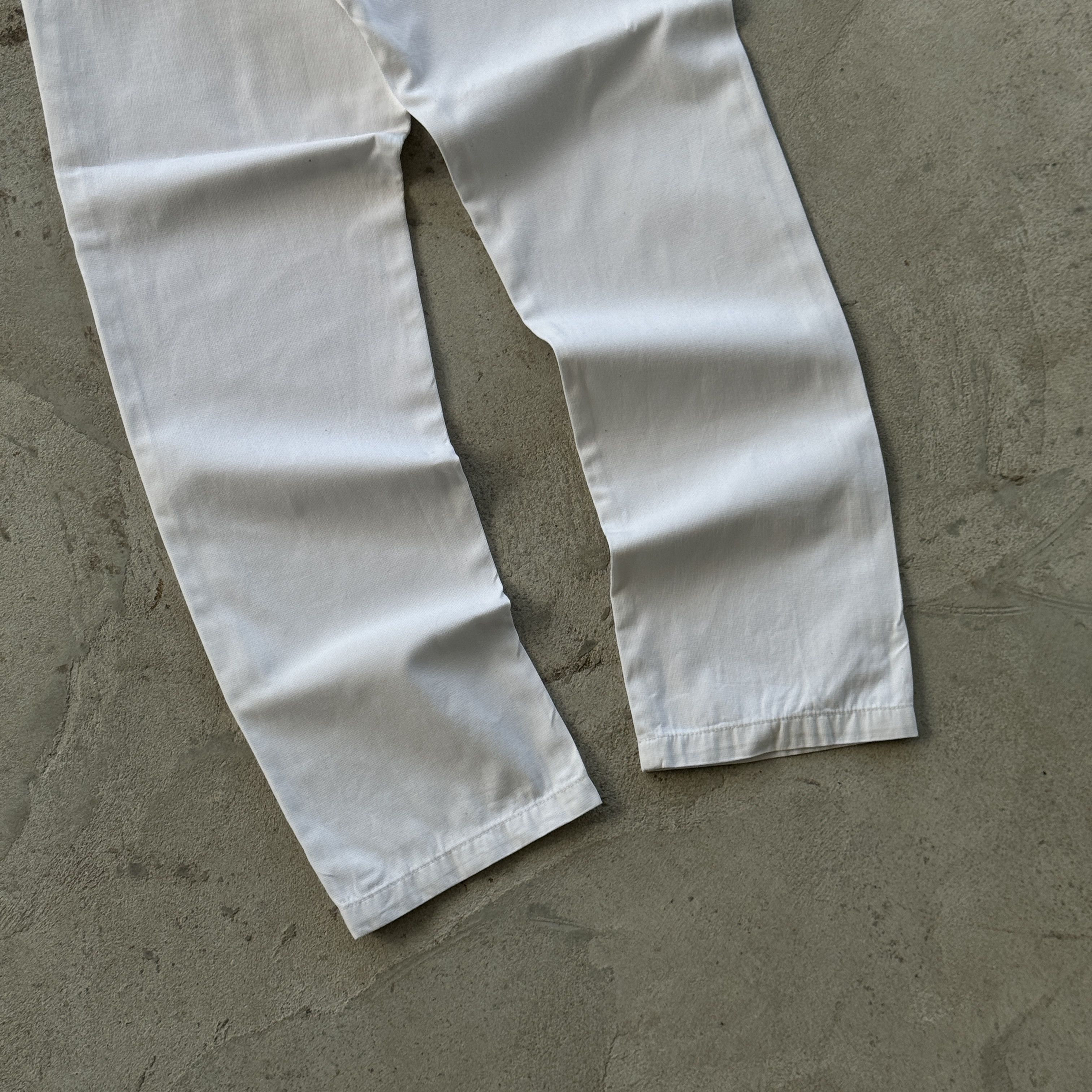 Versace Versace Jeans Couture Vintage White Corduroy Pants 30 Size US 30 / EU 46 - 8 Thumbnail