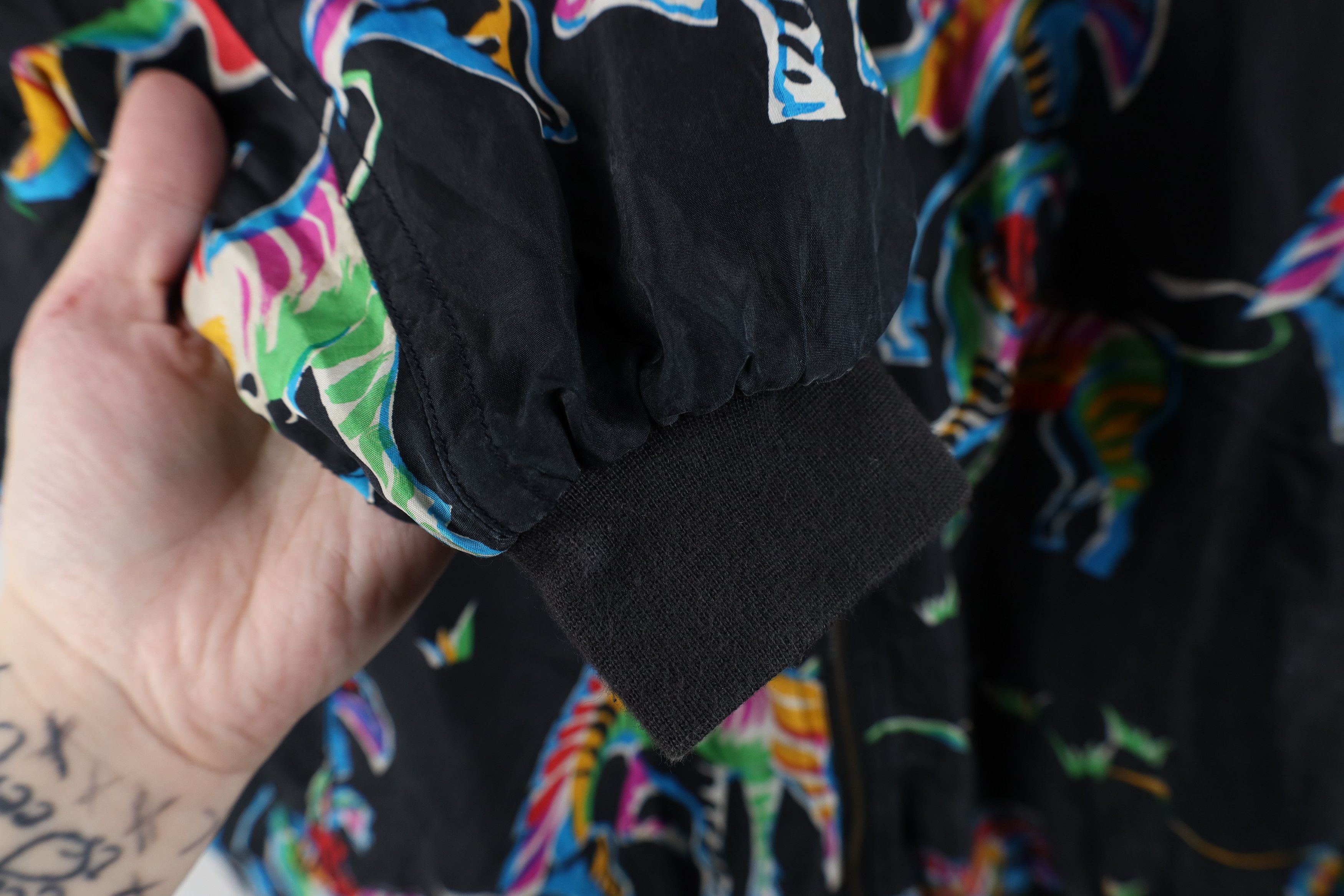 Vintage Vintage 90s Streetwear Rainbow Zebra Full Zip Bomber Jacket Size L / US 10 / IT 46 - 6 Thumbnail
