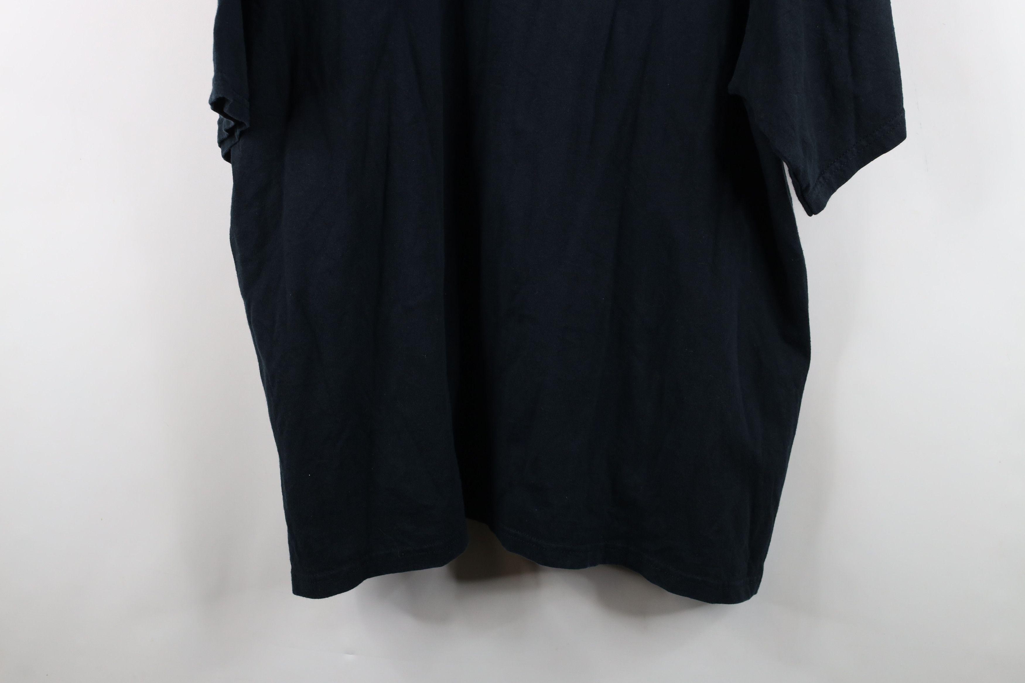 Vintage Vintage Y2K Streetwear Rap Hip Hop Air Brush T-Shirt Black Size US XXL / EU 58 / 5 - 13 Thumbnail