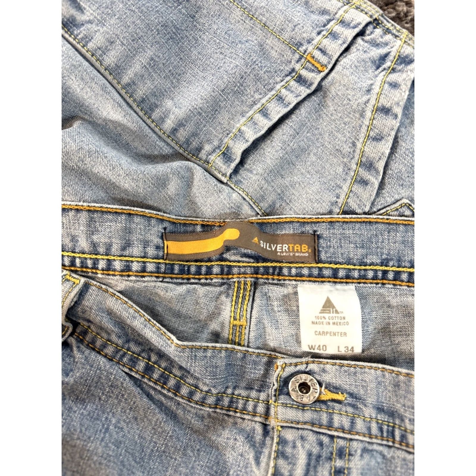 Levi's VTG Levi's Silvertab Carpenter Jeans Mens 40x33 Baggy Frayed Light Wash 90s Silver Tab Straight 40 33 Men Mens Size US 40 / EU 56 - 3 Thumbnail