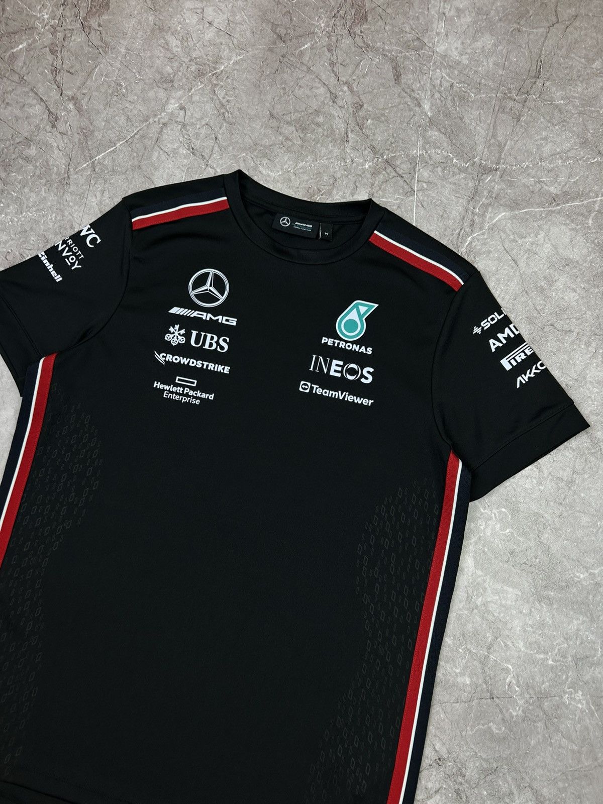 Mercedes-Benz Vintage Tommy Hilfiger Mercedes Benz Petronas T-Shirt Y2K Size US M / EU 48-50 / 2 - 3 Thumbnail
