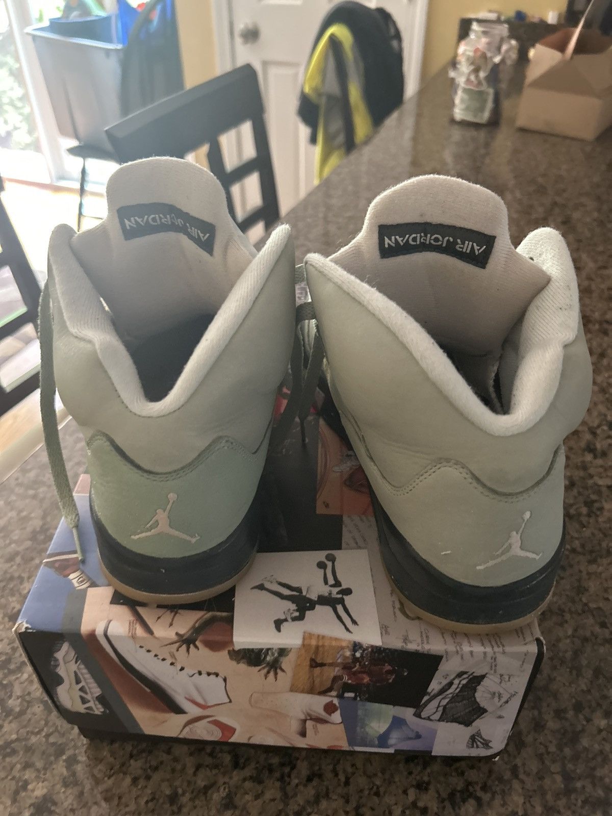 Nike Jordan 5 Retro | Jade Horizon/Desert Sand Size US 10 / EU 43 - 2 Thumbnail