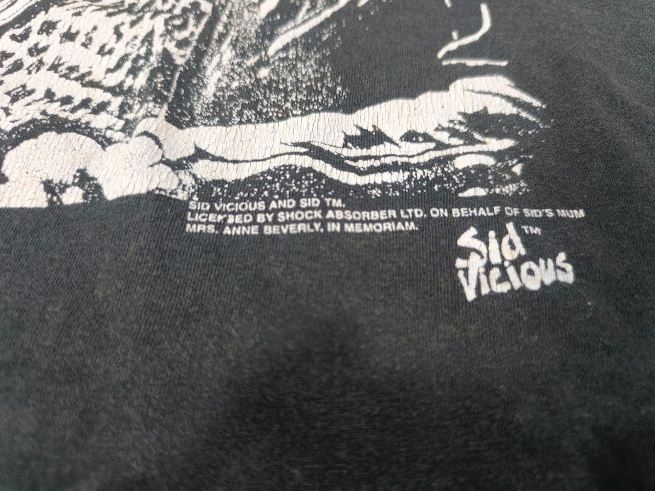 Band Tees Vintage Sid Vicious 90s Memorial Shirt Size US L / EU 52-54 / 3 - 5 Thumbnail