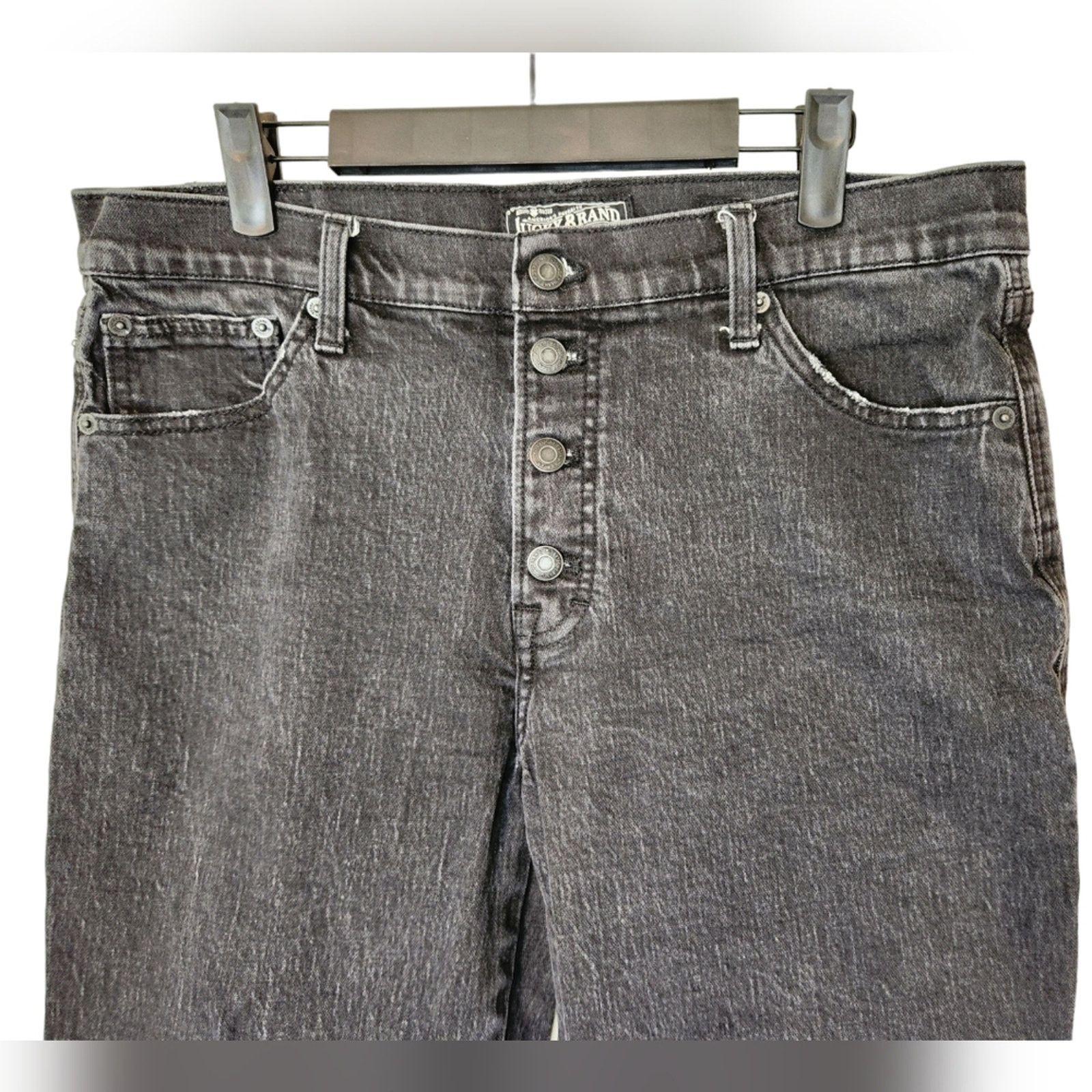 Lucky Brand Lucky Brand Authentic Straight Crop Jeans 12/31 black wash Size 30" / US 8 / IT 44 - 8 Thumbnail