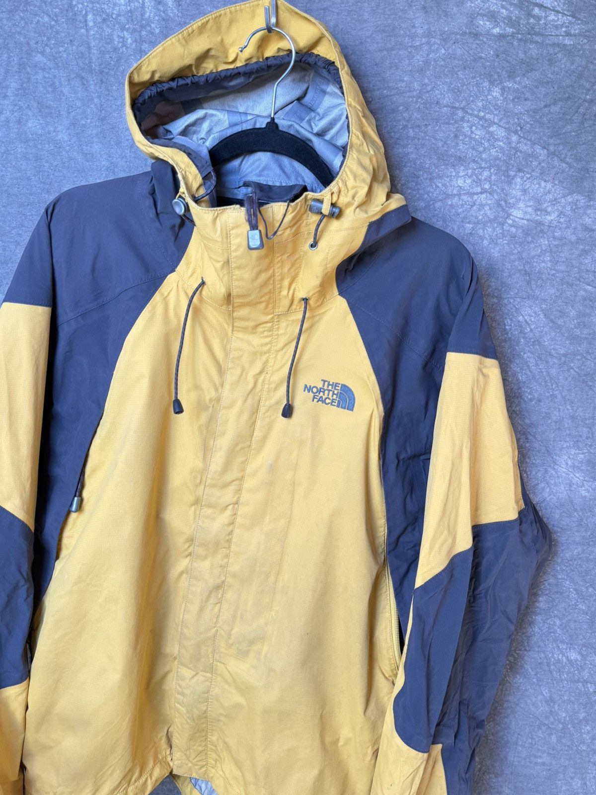 The North Face × Vintage Vintage The North Face Hyvent Nylon Windbreaker Jacket Size US M / EU 48-50 / 2 - 3 Thumbnail