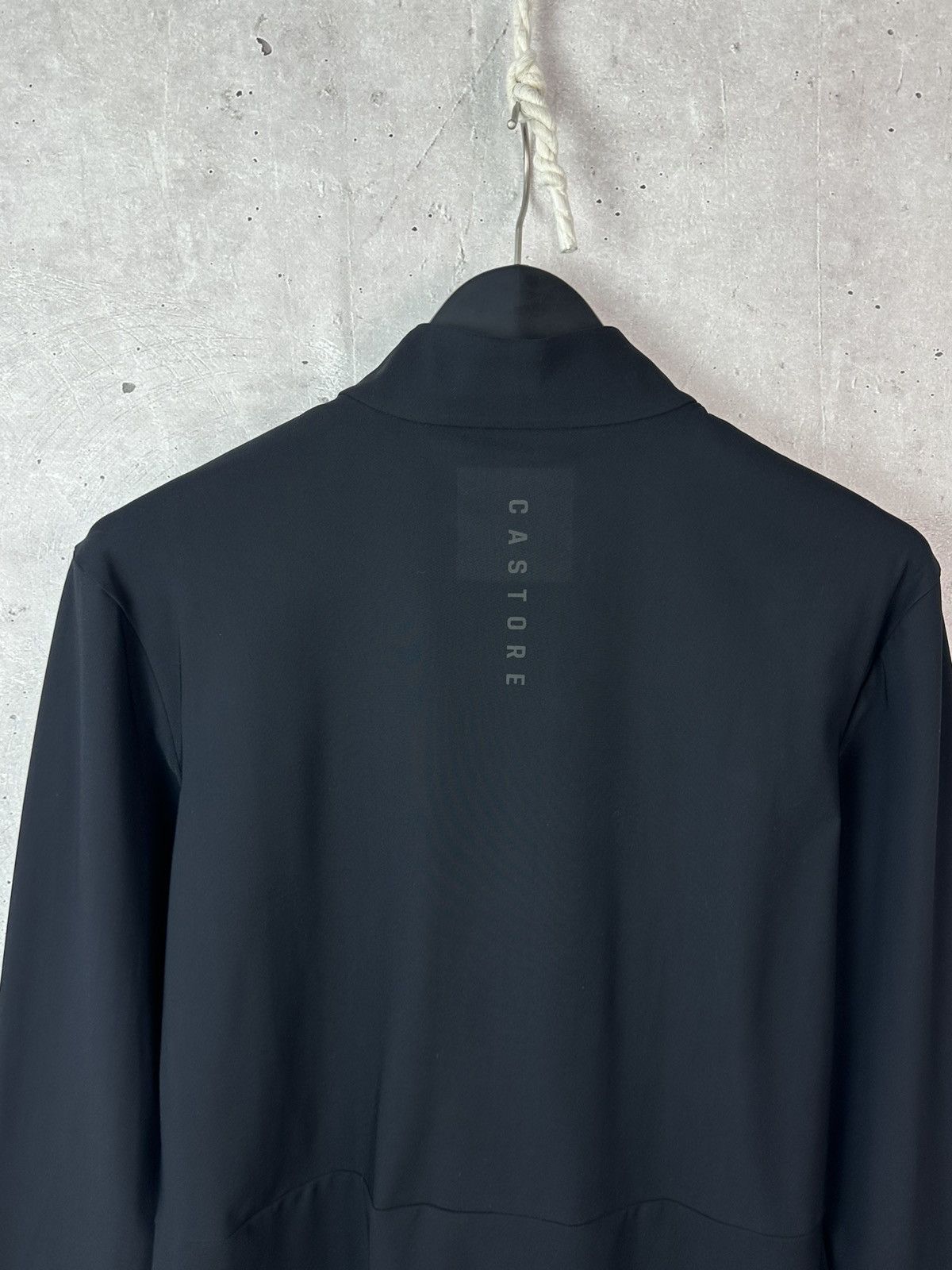Castore Castore Quarter Zip Black Long Sleeve Men’s Logo Jumper Size US M / EU 48-50 / 2 - 9 Thumbnail