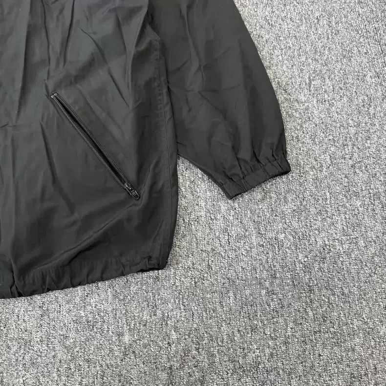 Balenciaga Balenciaga Black Hooded Single Breasted Windbreaker Jacket Size US S / EU 44-46 / 1 - 3 Thumbnail