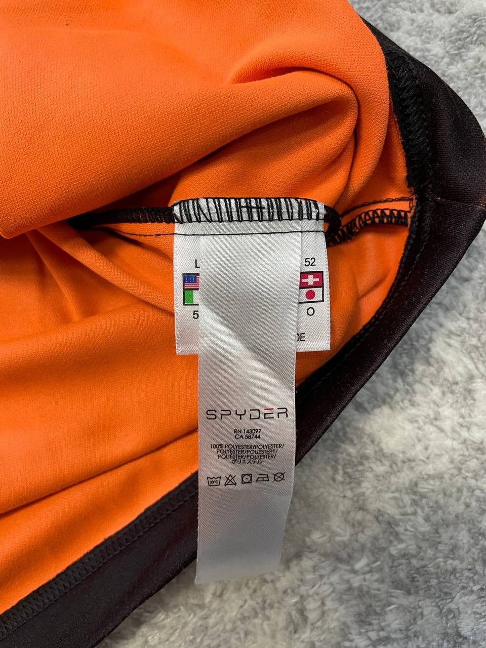 Spyder Vintage Spyder long sleeve thermo 1/3 zip size L Size US L / EU 52-54 / 3 - 10 Thumbnail