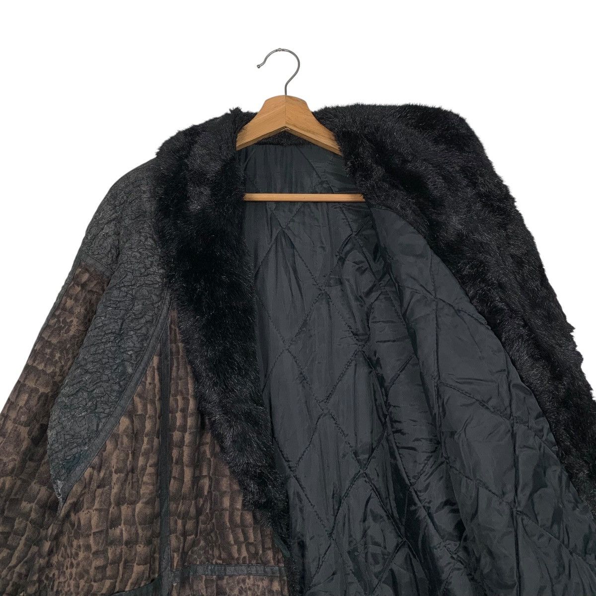 Japanese Brand Nice Design Japanese Brand Women Shearling Jacket Size L / US 10 / IT 46 - 10 Thumbnail