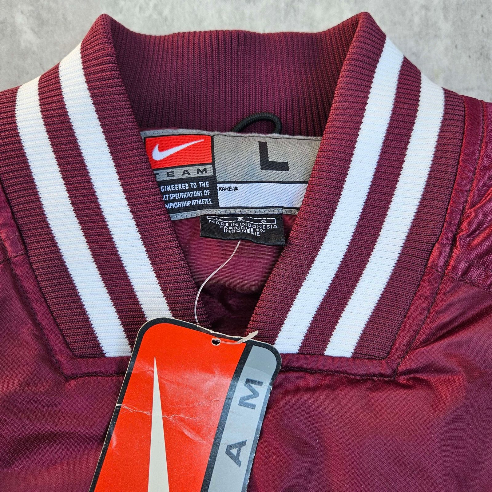 Nike Vintage Nike Texas A&M Jacket Bomber Size L Burgundy NWT Y2K Size US L / EU 52-54 / 3 - 4 Thumbnail