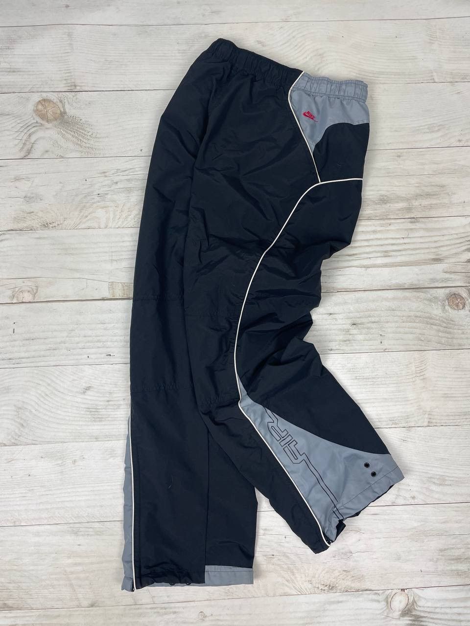 Nike Vintage Nike Air Pants 00s Nylon Striped Swoosh Y2K Baggy Size US 34 / EU 50 - 1 Thumbnail