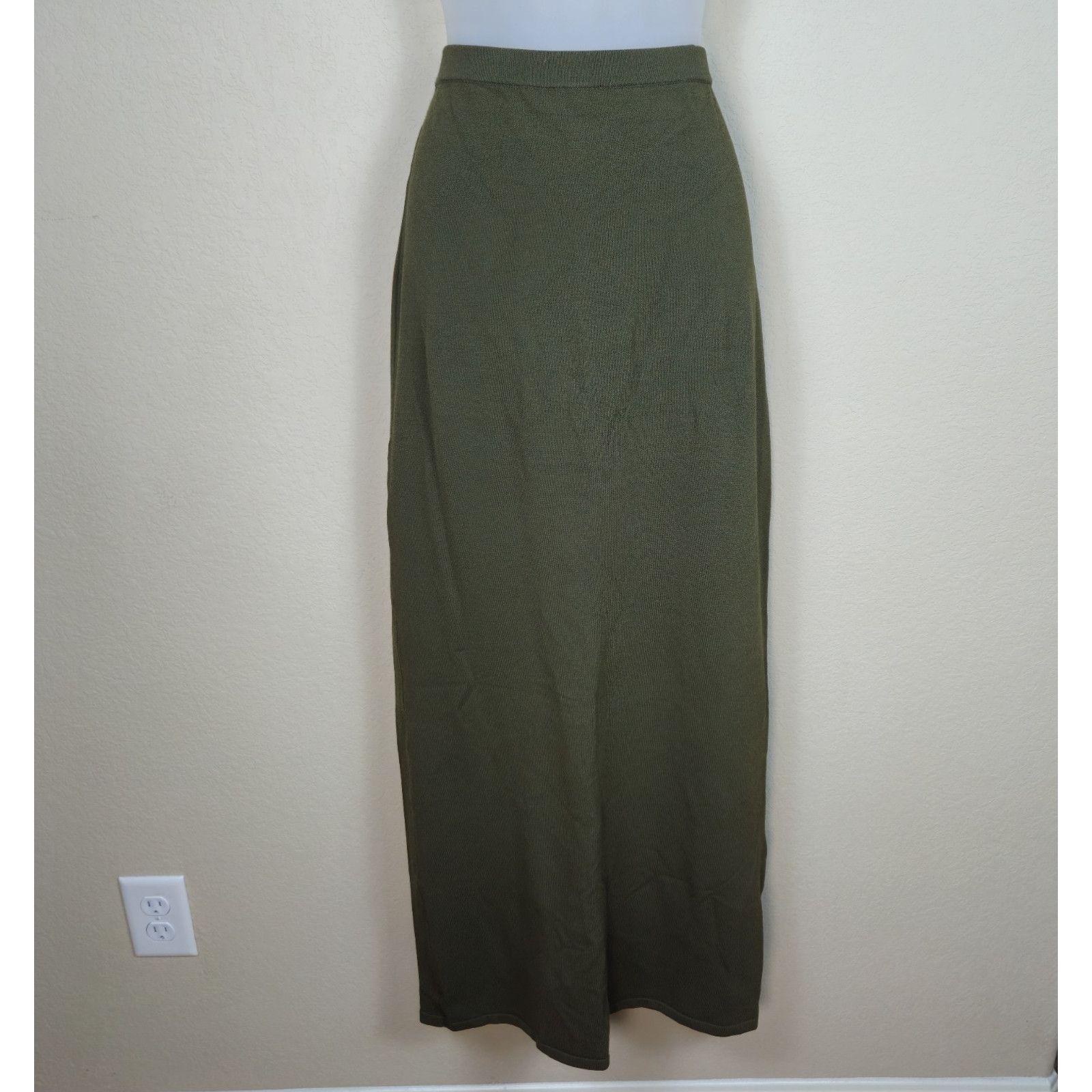 Other DISSH Carrie Maxi Skirt Ribbed Stretch Knit Size 30" / US 8 / IT 44 - 1 Thumbnail