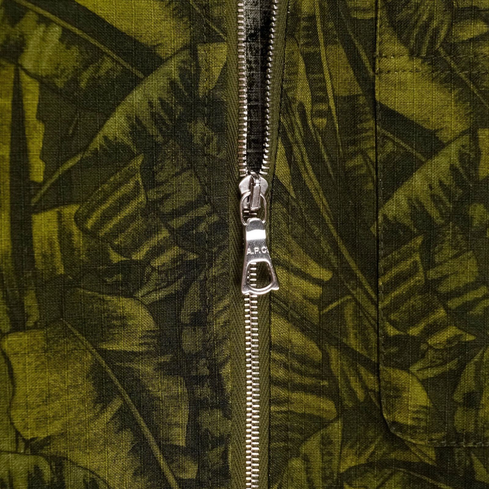 A.P.C. A.P.C. Harry Camouflage Print Green Ripstop Zip Jacket Size US L / EU 52-54 / 3 - 6 Thumbnail