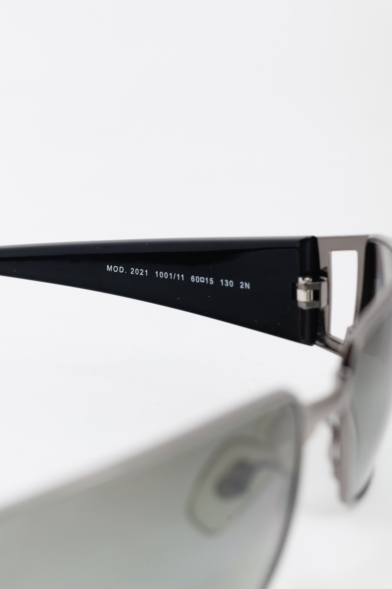 Versace Versace VE2021 Black Medusa-Temple Rectangle Sunglasses Size ONE SIZE - 9 Thumbnail